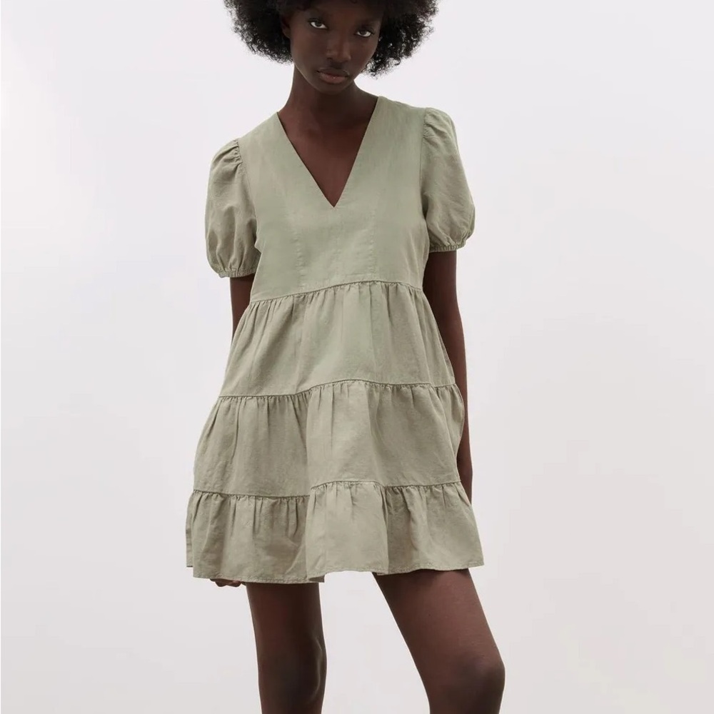 Zara | XS | Khaki Tiered V-Neck Puff-Sleeve Mini Dress